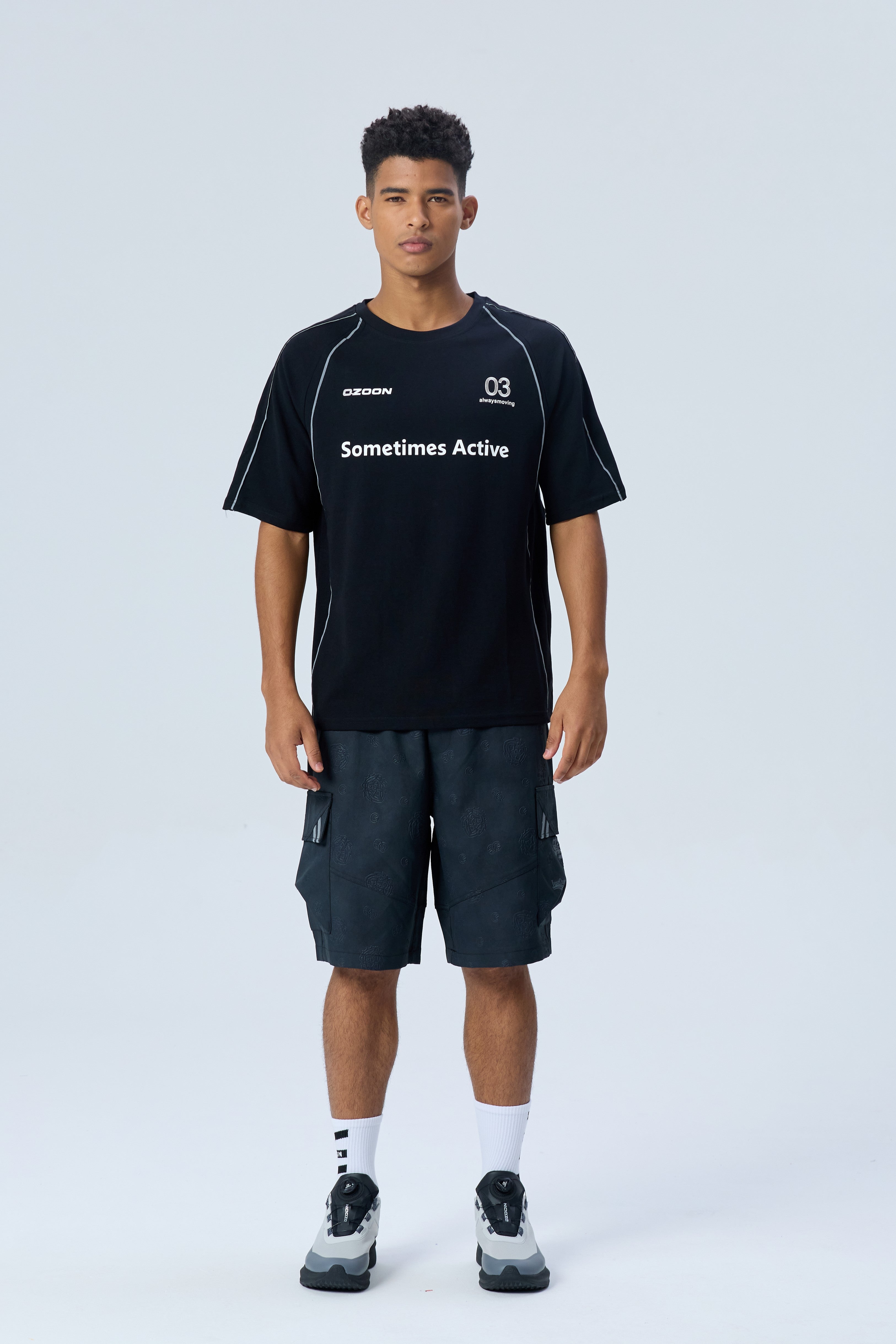 CLASSIC SPORTS T-SHIRT BLACK 01
