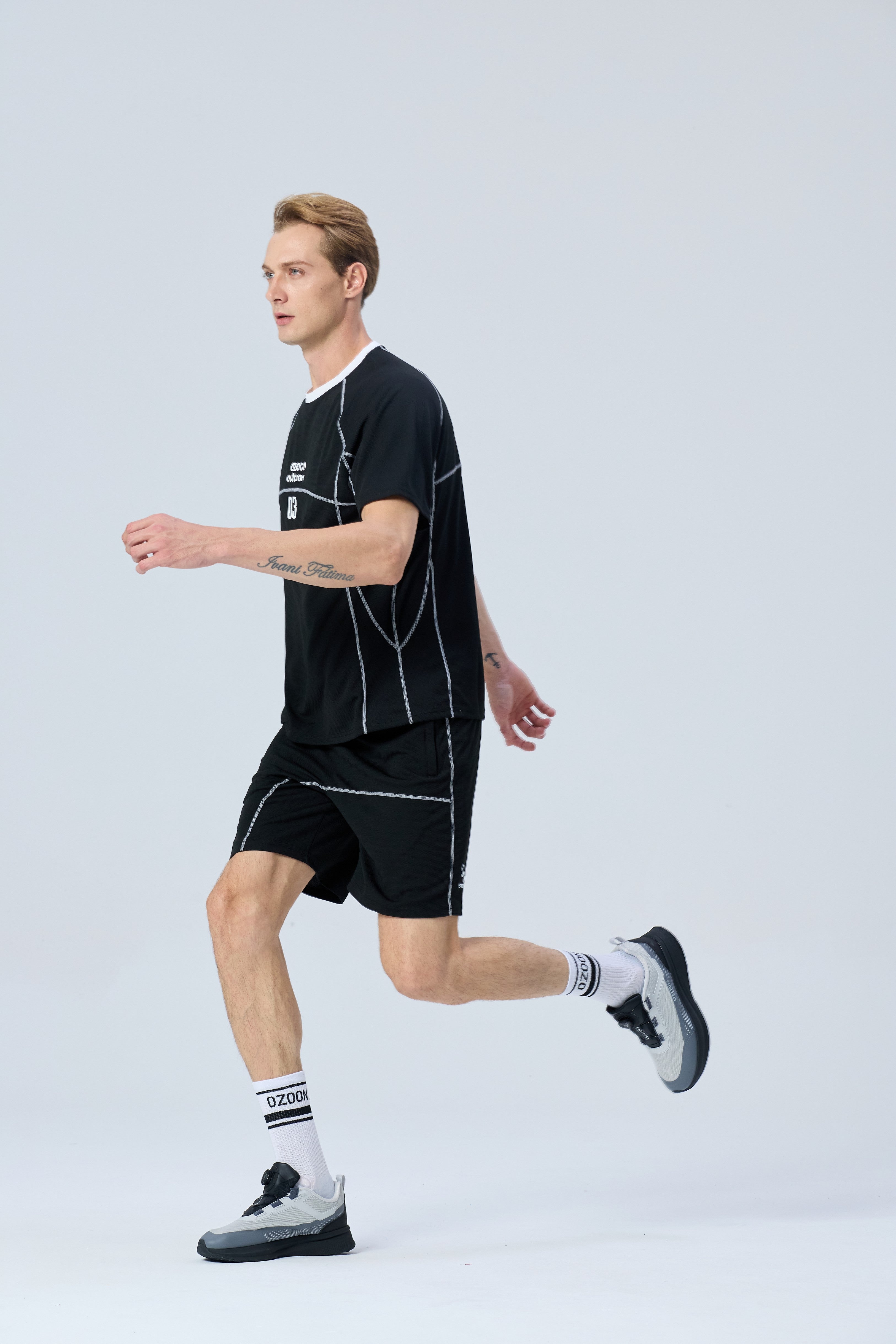 CLASSIC SPORTS T-SHIRT SET BLACK 04