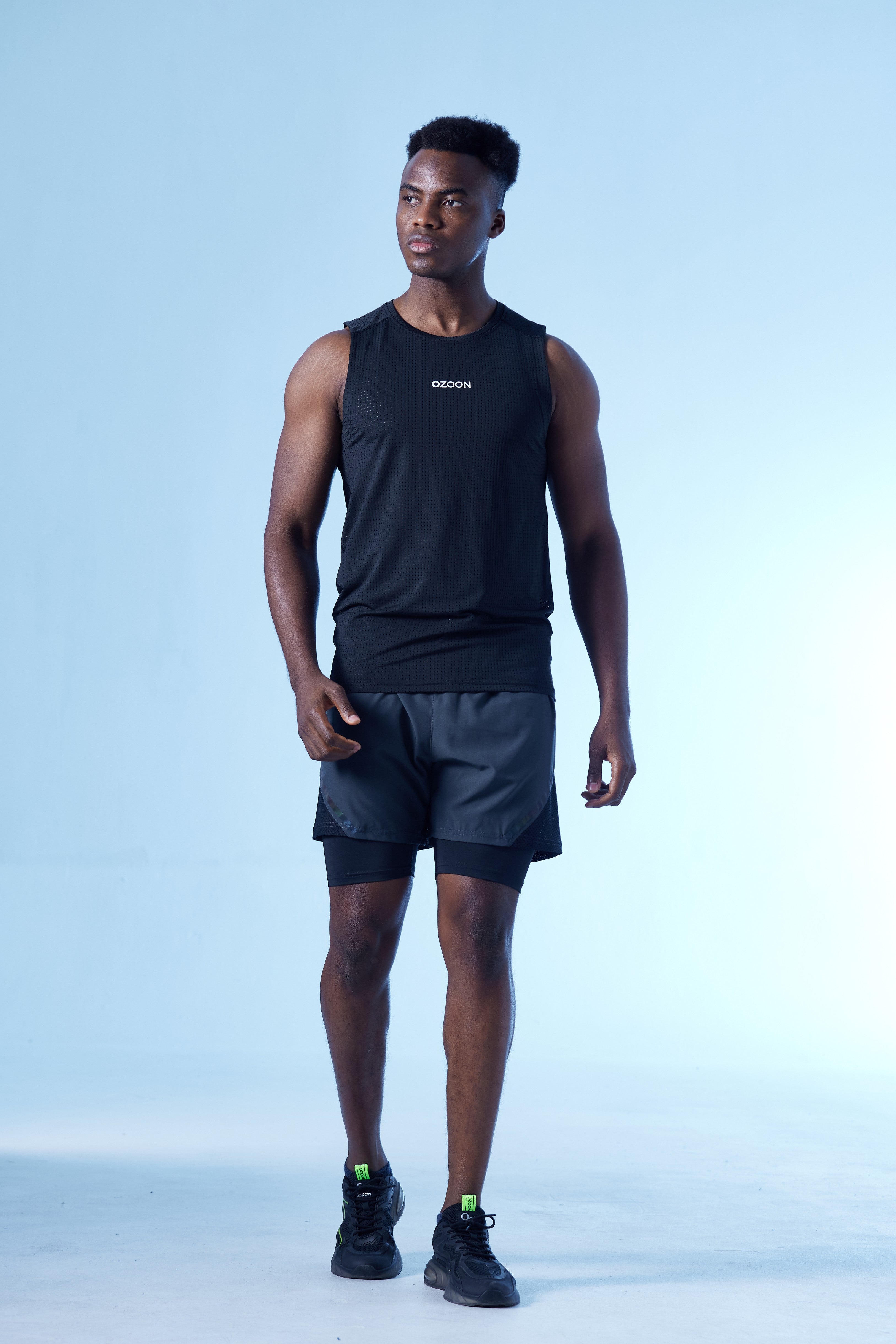 CLASSIC SPORTS VEST BLACK 02