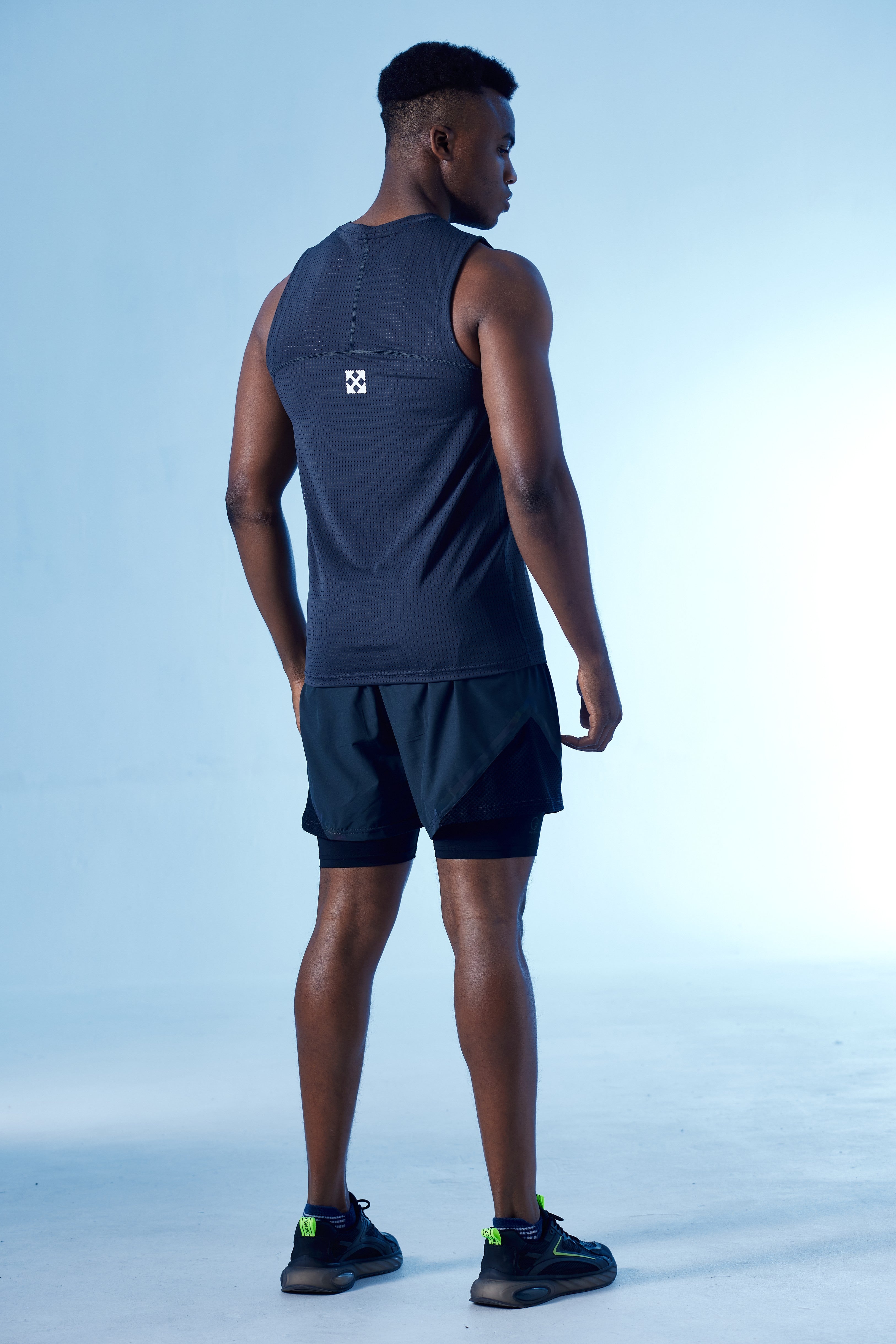 CLASSIC SPORTS VEST D.GREY 06