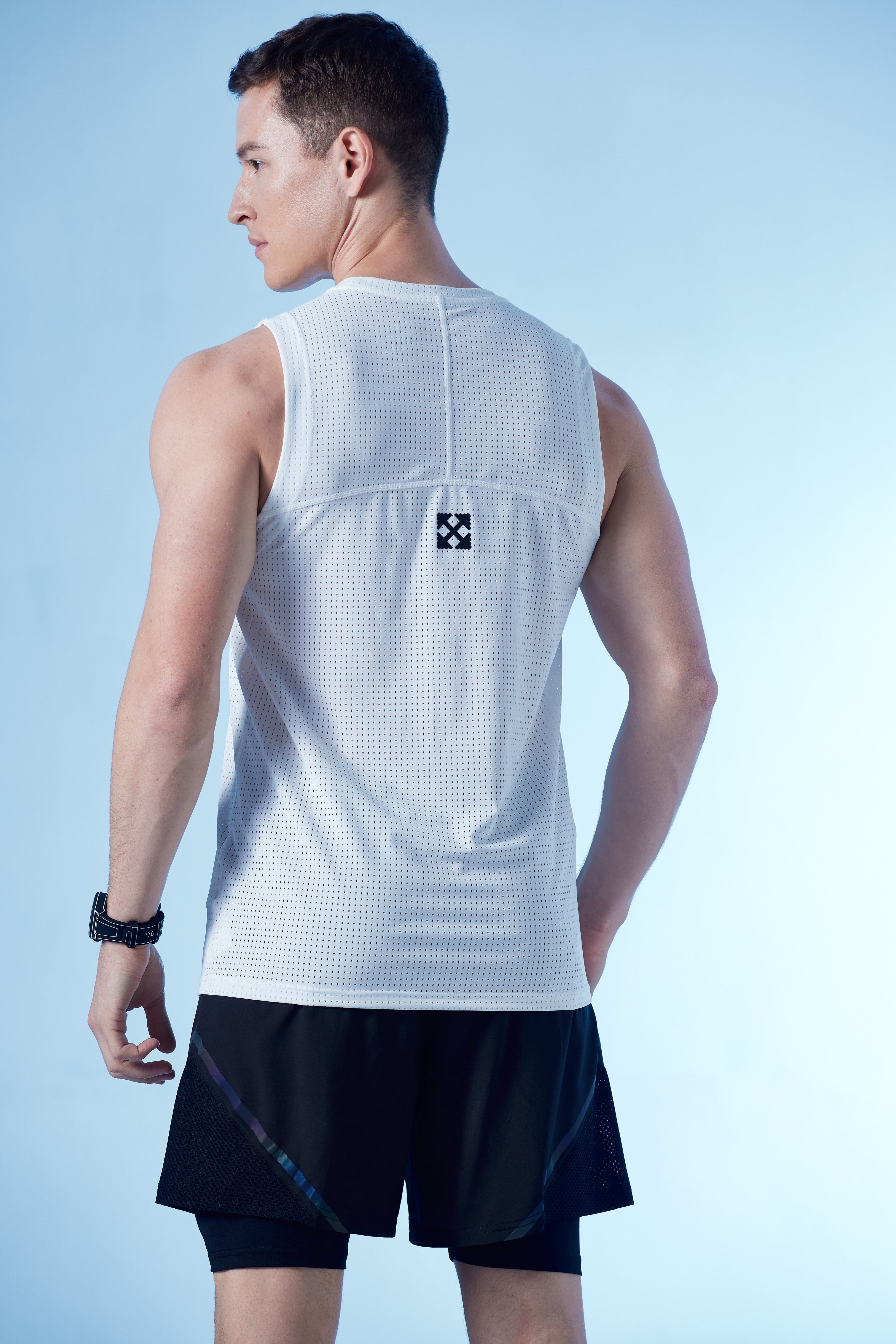 CLASSIC SPORTS VEST WHITE 06