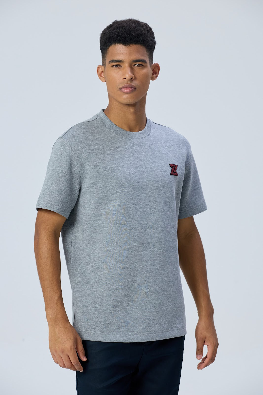 B2001-GREY-05