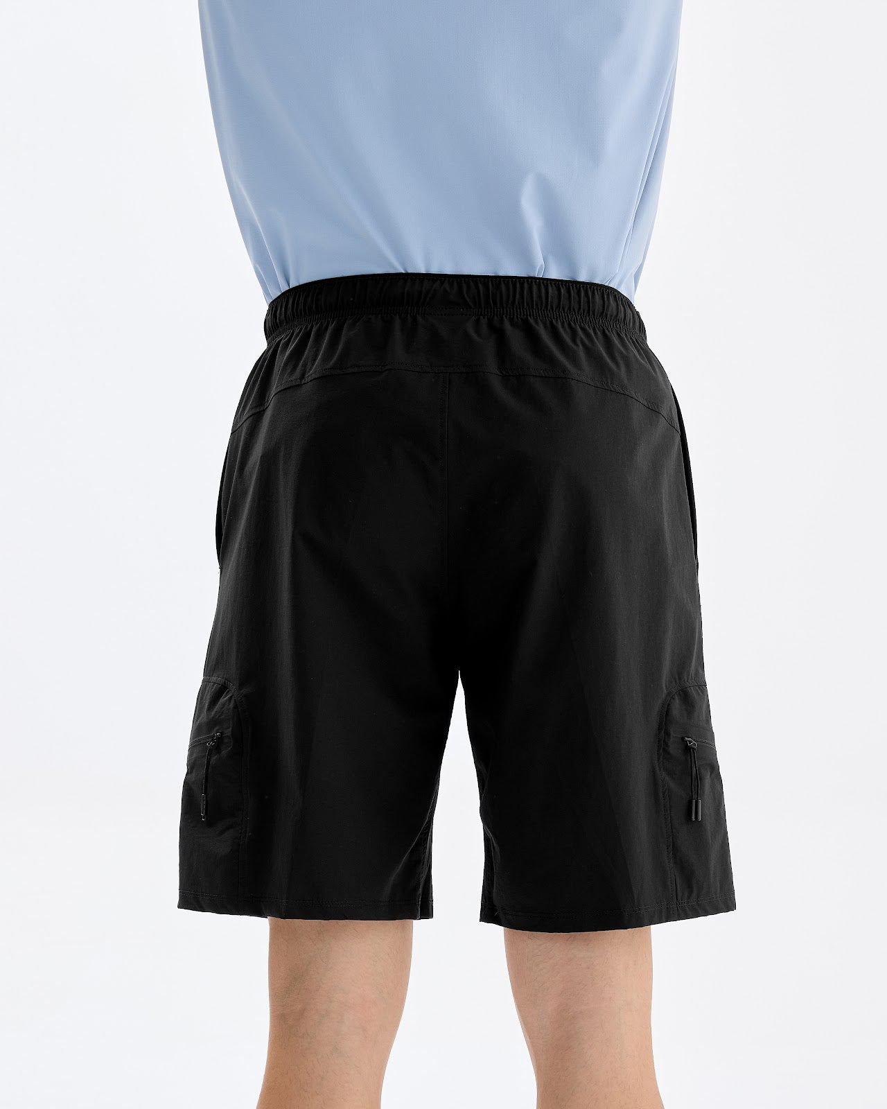03232-BLACK-03