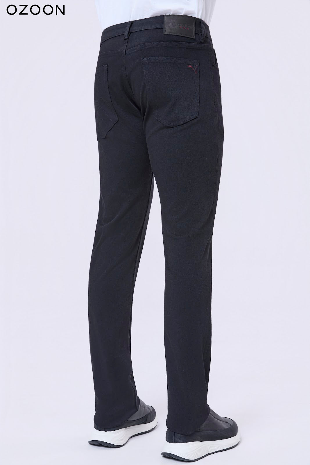 O3-T035-BLACK-4