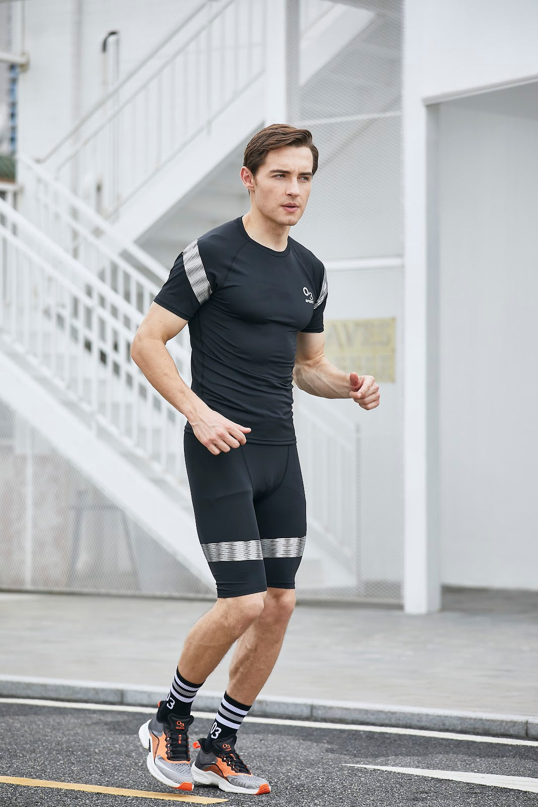 YC6209 BLACK 2