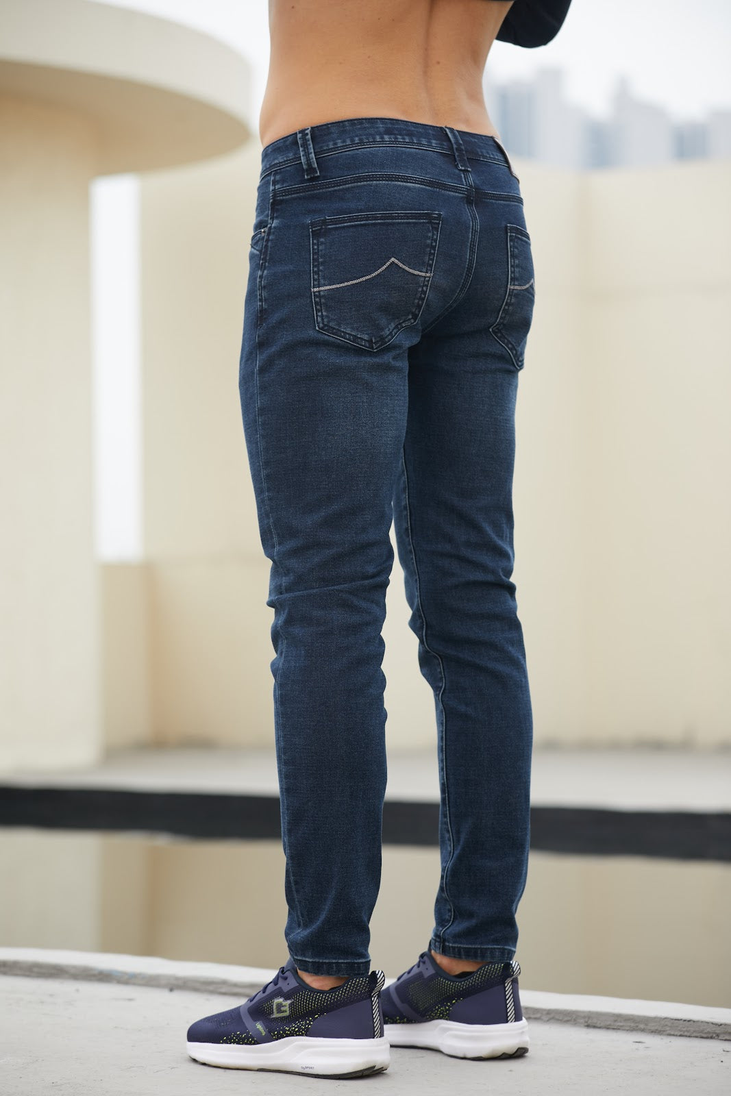 131 SKINNY BLUE 8