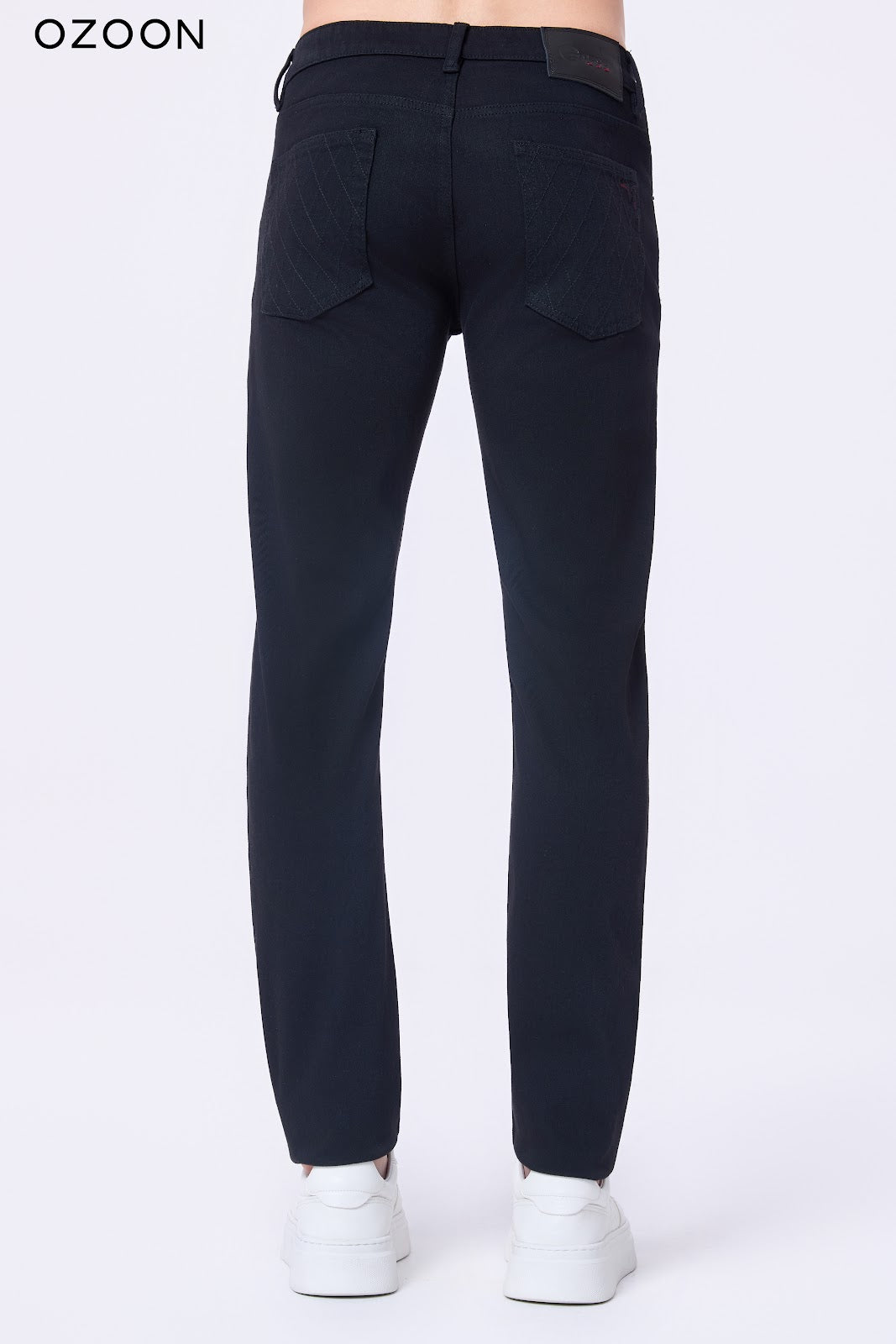 O3-M035-BLACK-4