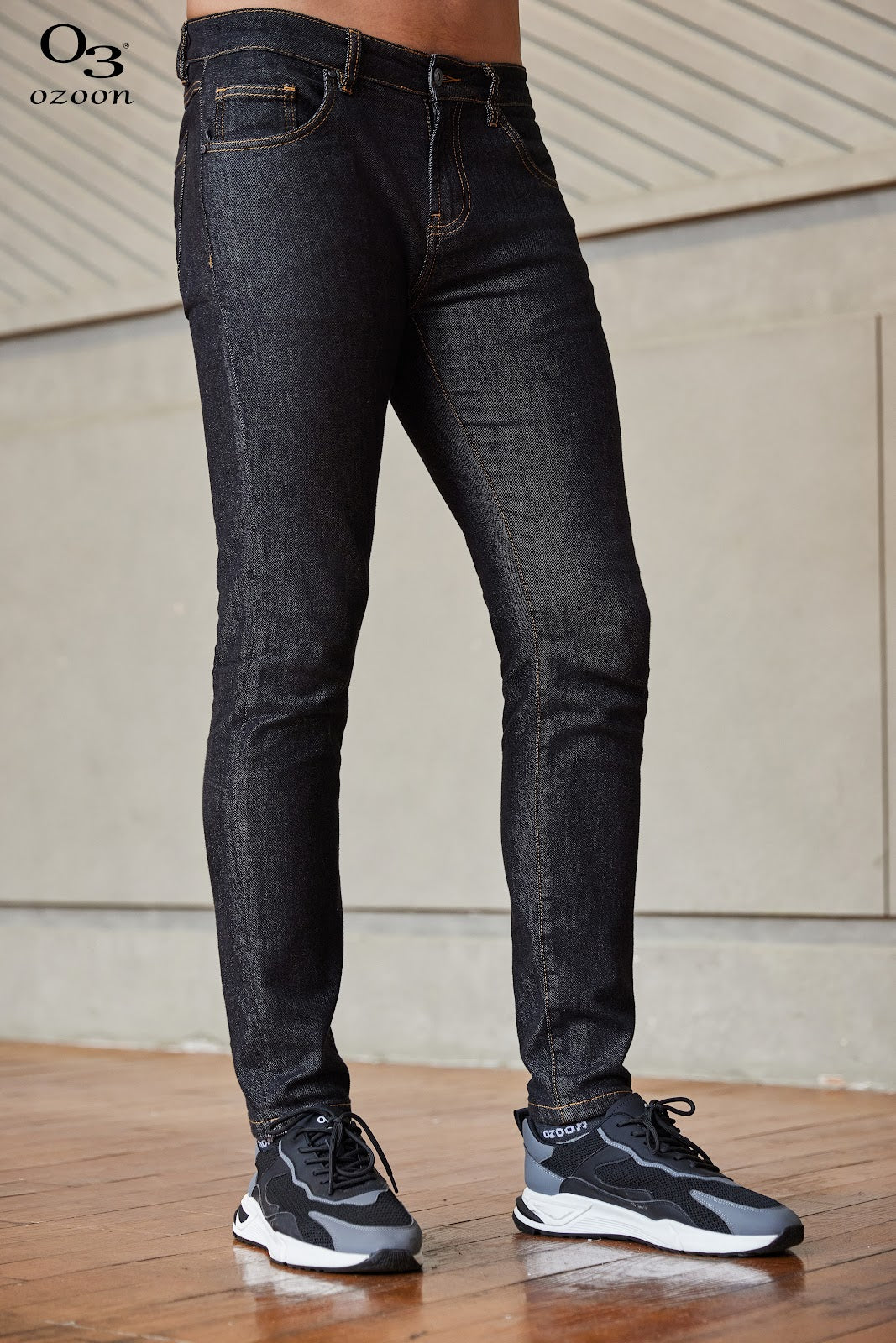 156 SKINNY BLACK 2