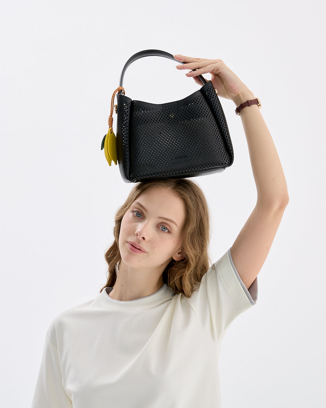 C80896-BLACK-5