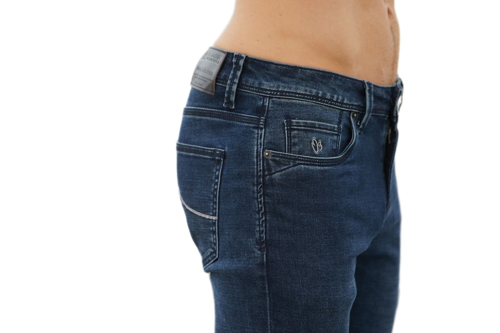 131 SKINNY BLUE 10