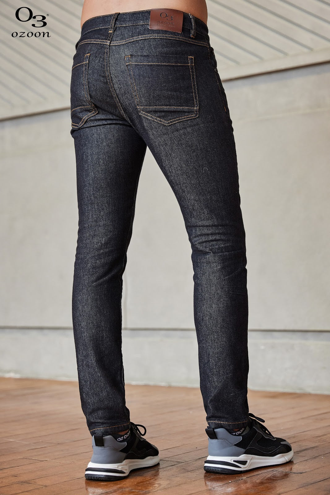 156 SKINNY BLACK 5