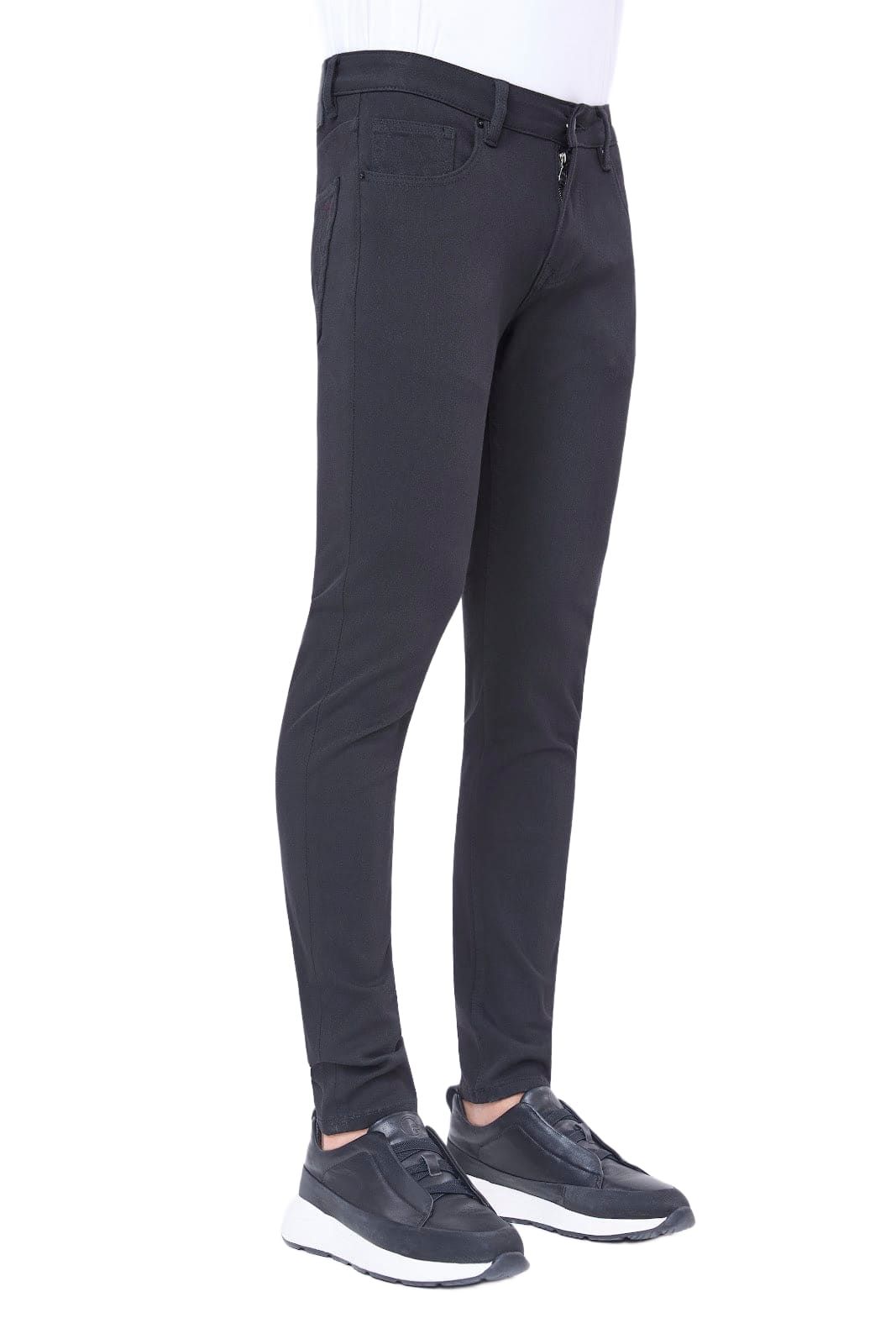 O3-Y035-BLACK-3