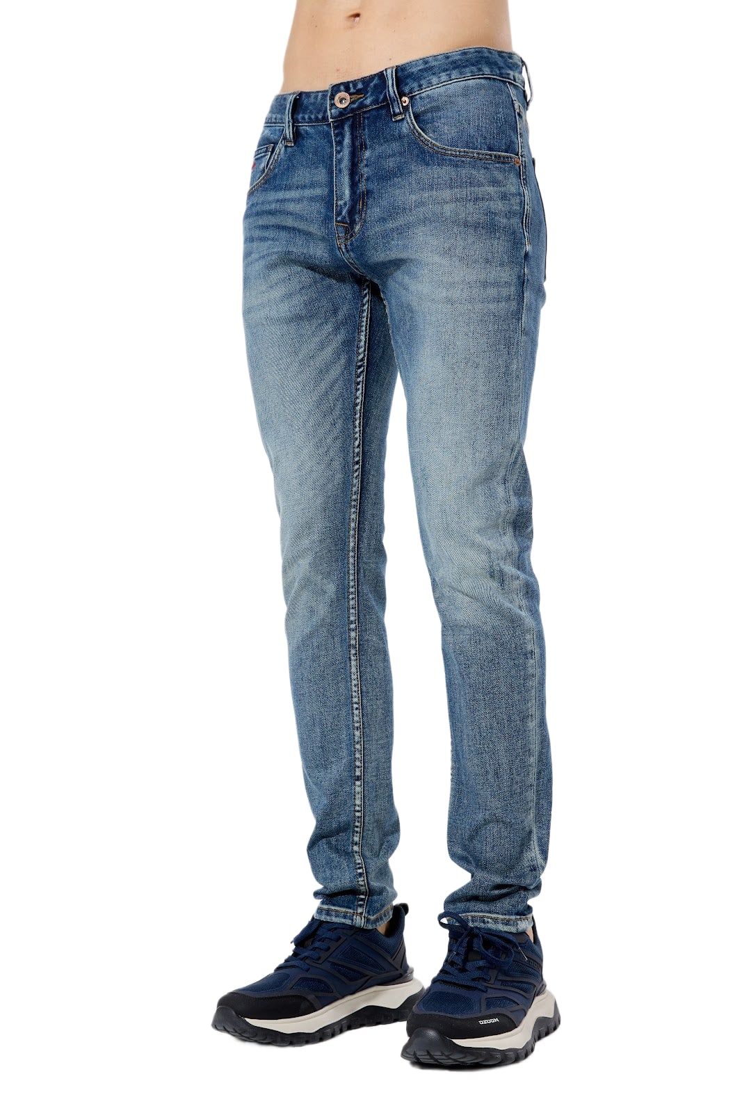 O3-M7001 BLUE 3