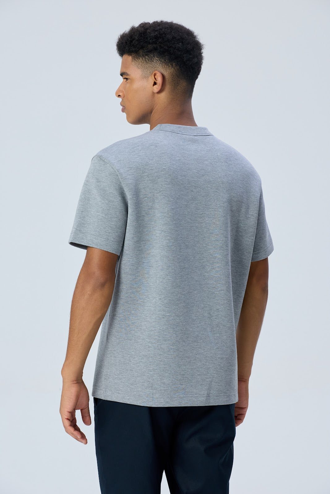 B2001-GREY-06