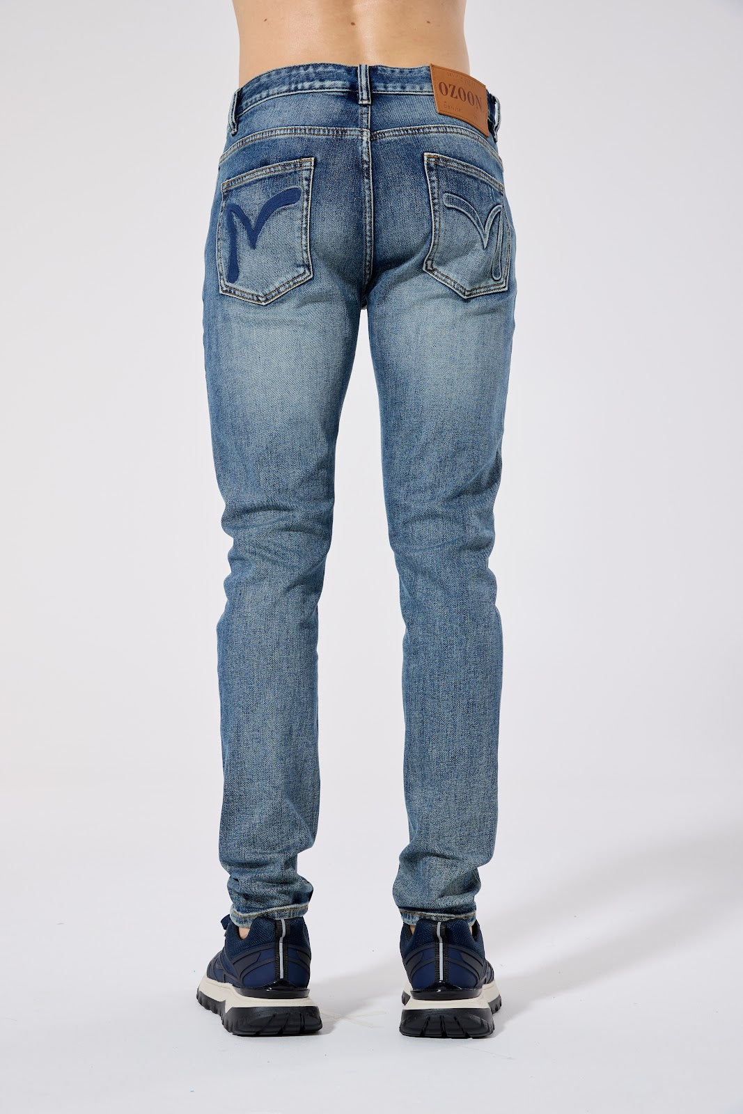 O3-M7001 BLUE 7