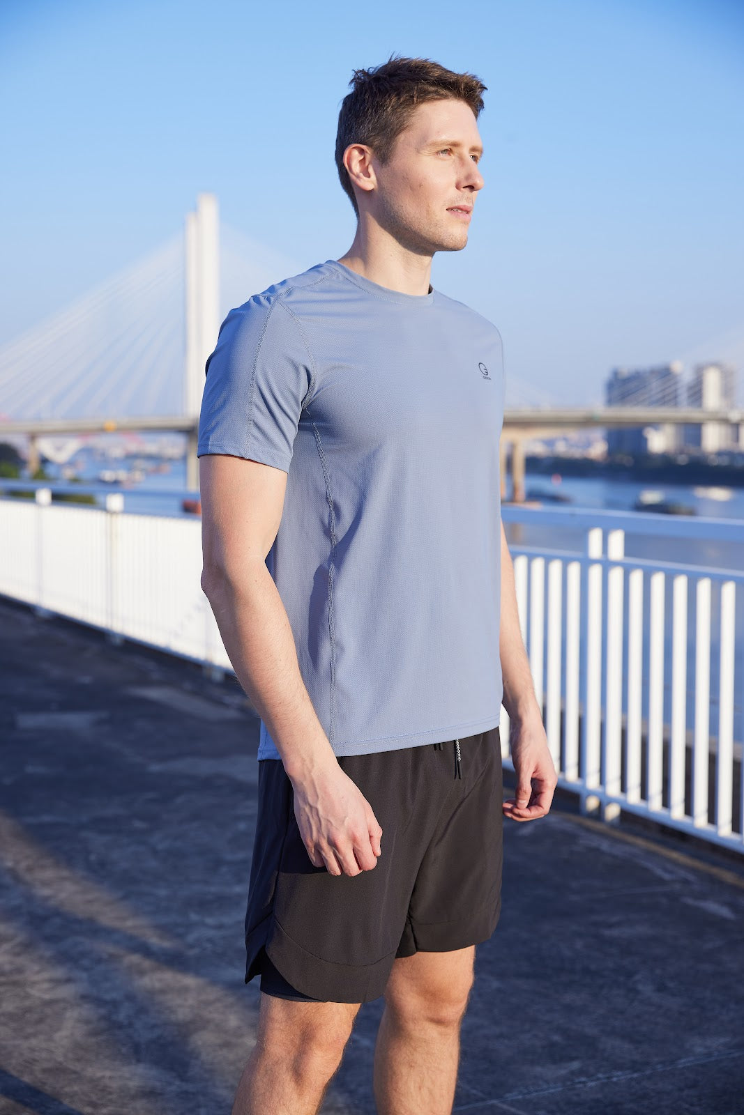 037285-L.BLUE-04