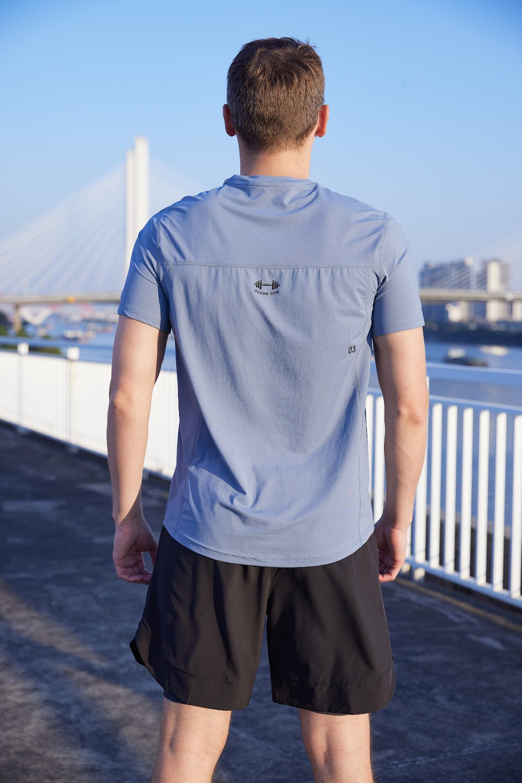 037285 L.BLUE 6