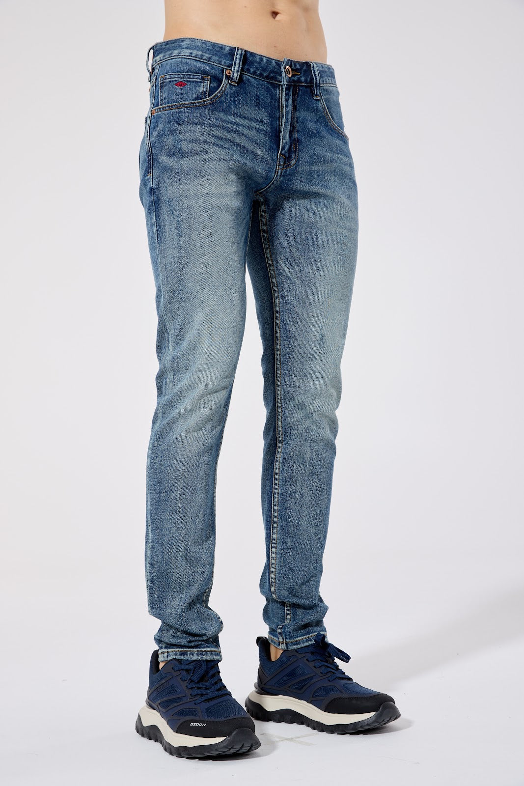 O3-M7001 BLUE 4