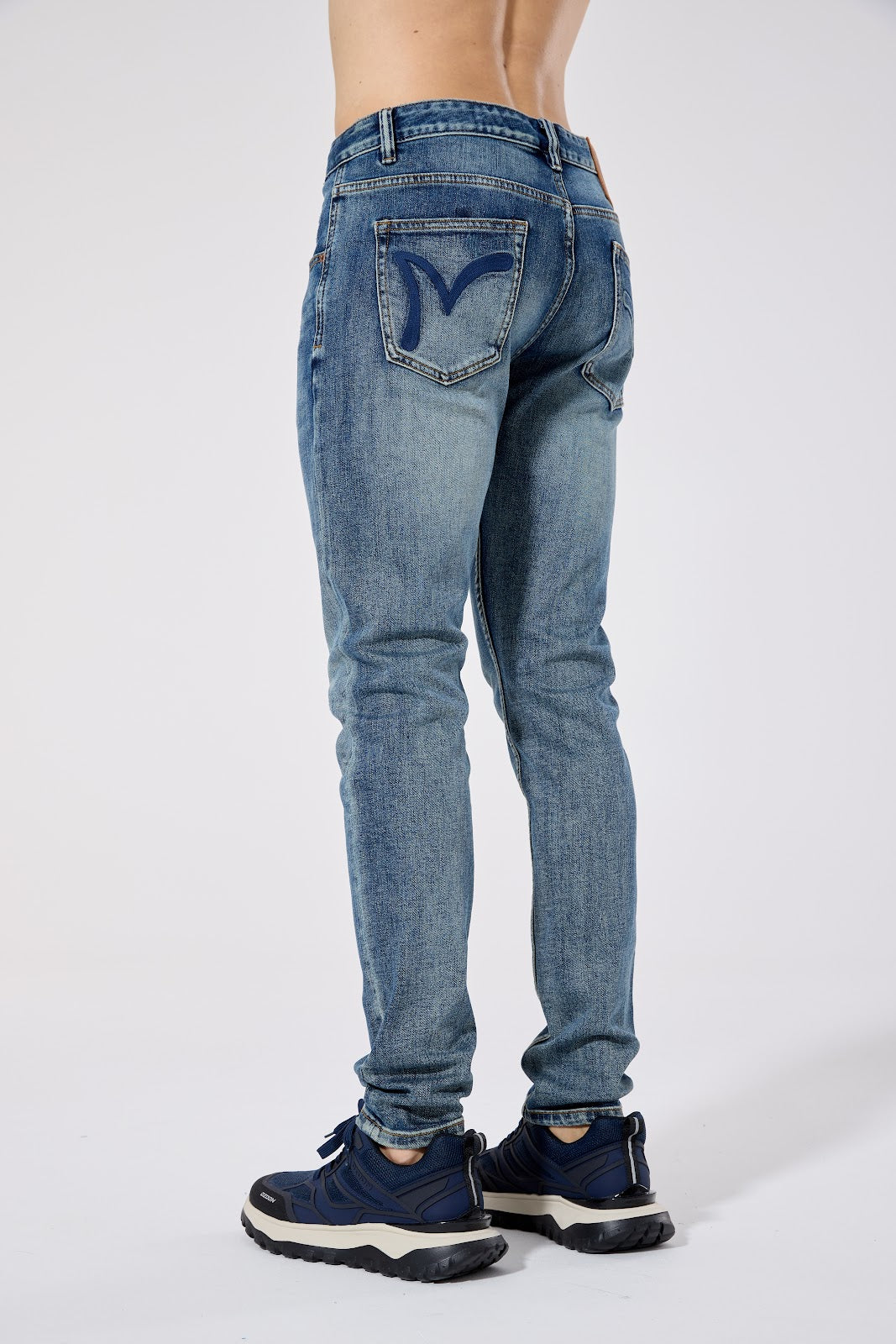 O3-M7001 BLUE 8
