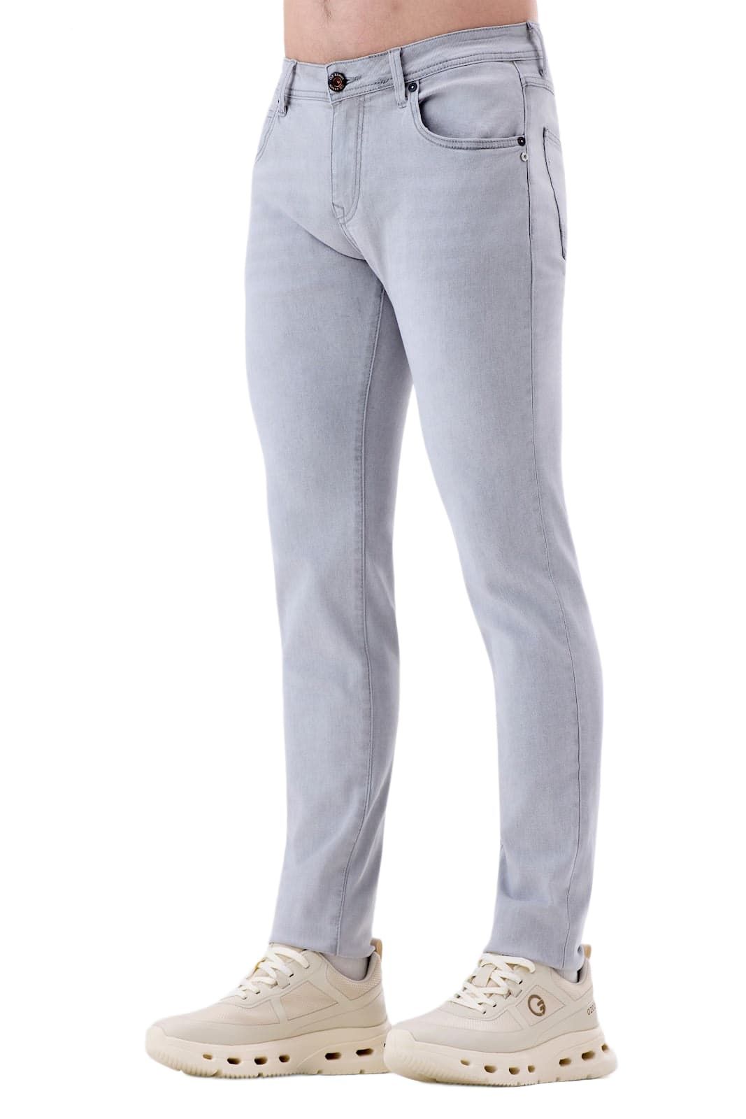 181 SKINNY GREY 2