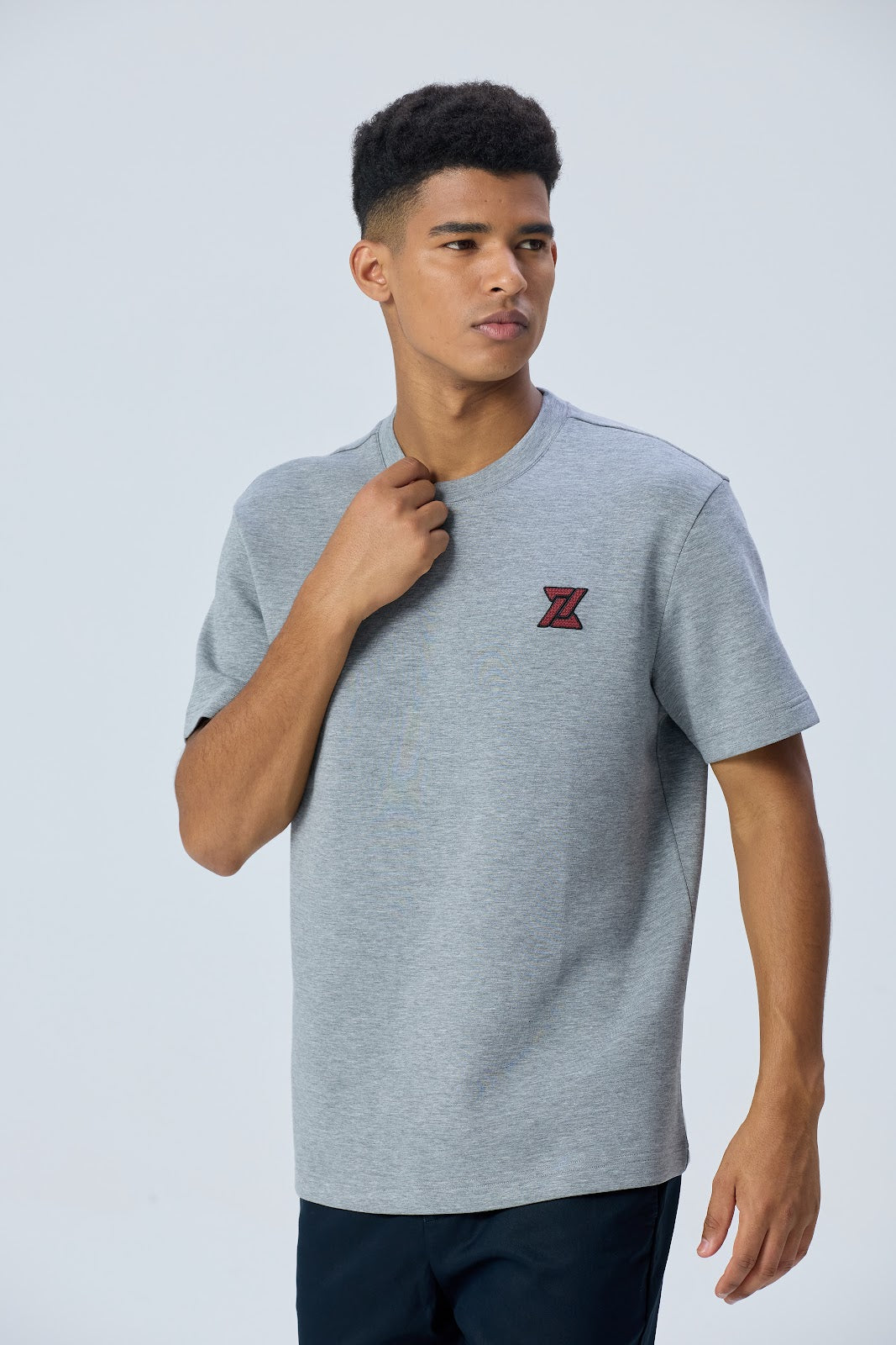 B2001-GREY-03