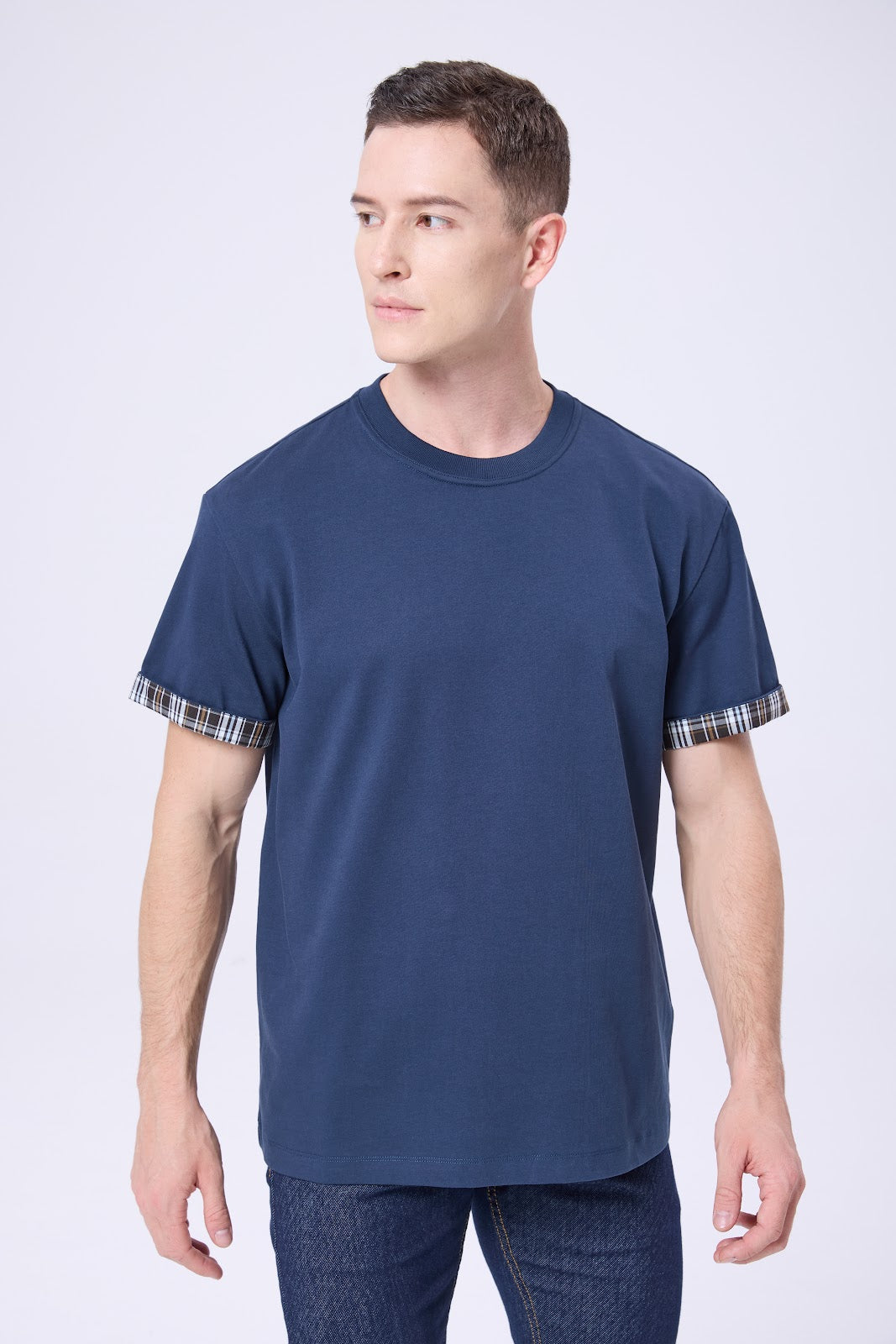 B2002-NAVY-04